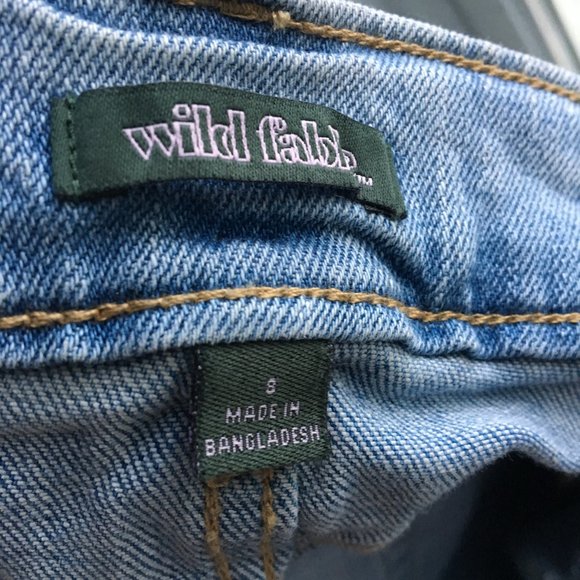 NWT Wild Fable light wash distressed jean mini skirt - Picture 7 of 9